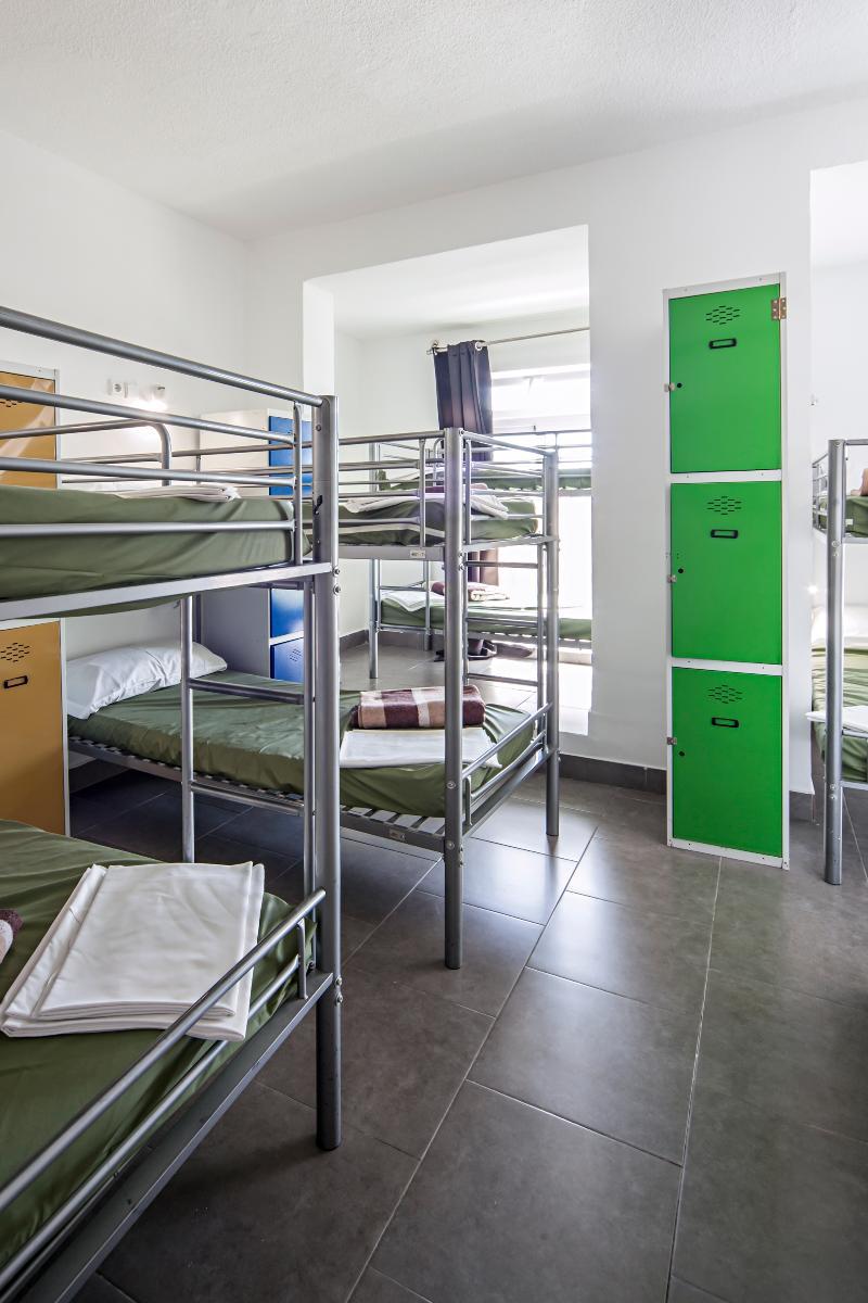 Euromadrid Hostal *